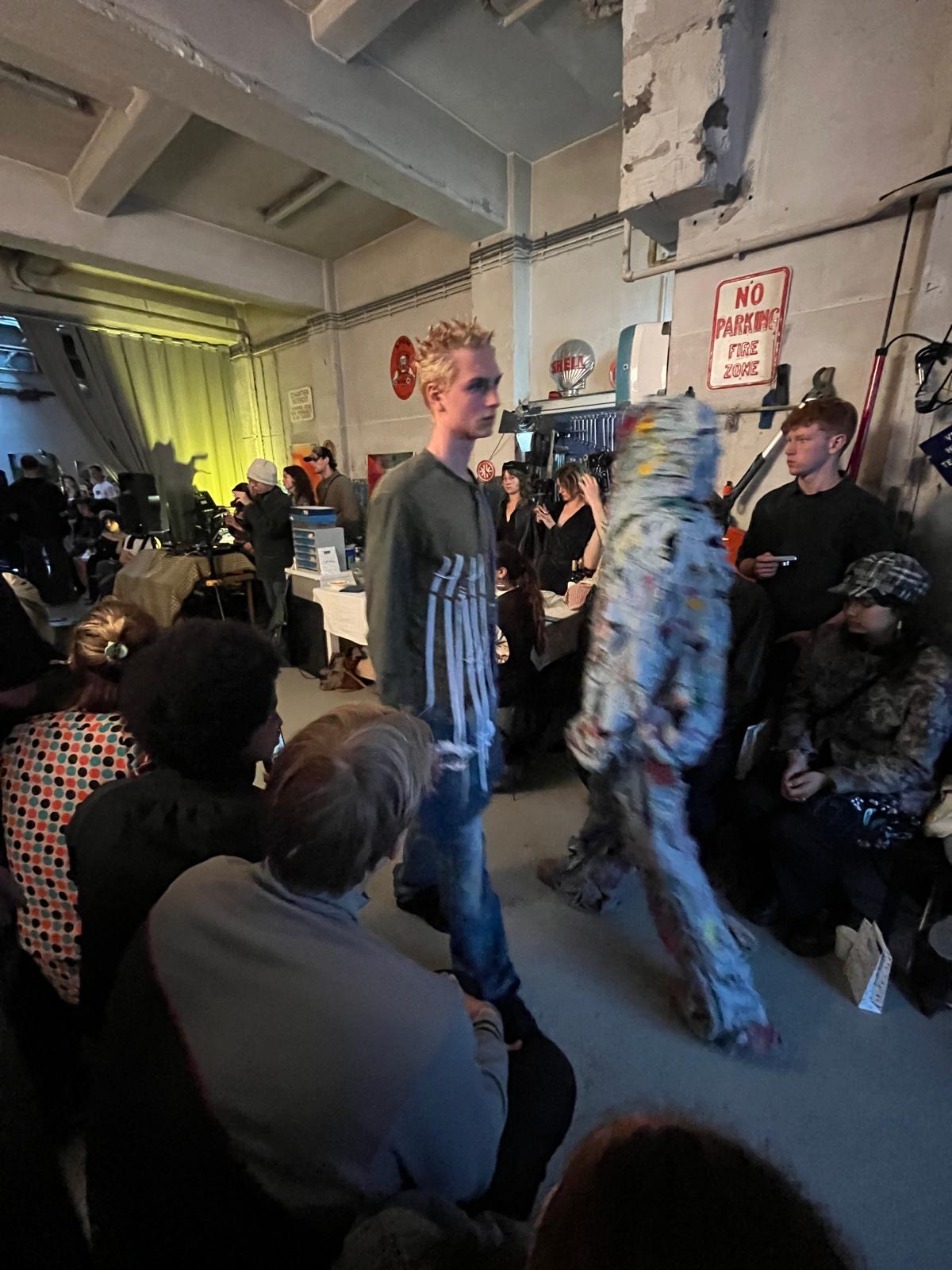 Shop Look 4 - Image 7